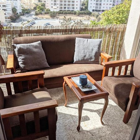 Fantastic 1 Bed Apartment By The Sea Opposite 4 Seasons Limasol Buitenkant foto