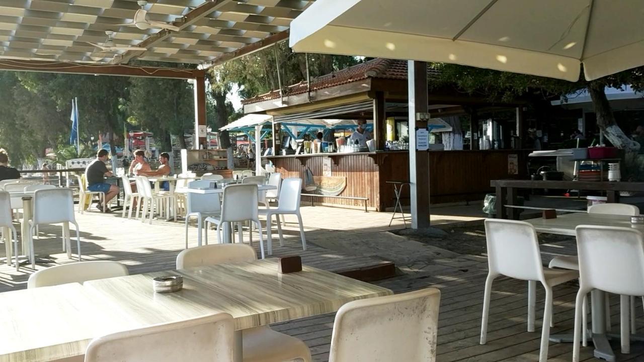 Fantastic 1 Bed Apartment By The Sea Opposite 4 Seasons Limasol Buitenkant foto