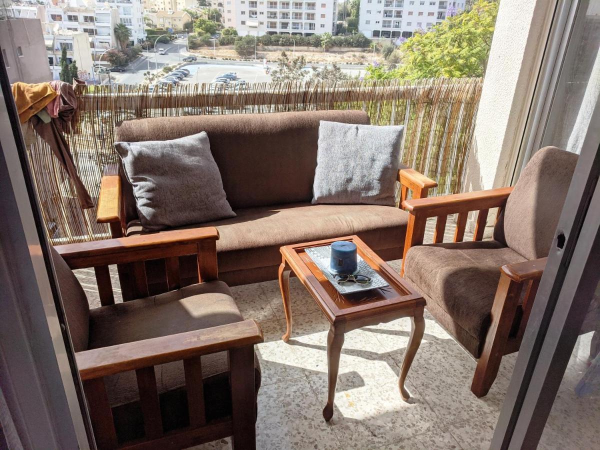 Fantastic 1 Bed Apartment By The Sea Opposite 4 Seasons Limasol Buitenkant foto